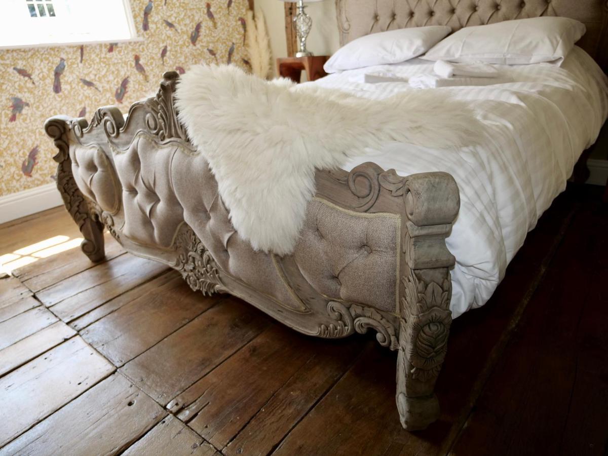 Luxury 9 Bed Manor House Hot Tub Cinema Room Skytv Saffron Walden Exteriér fotografie